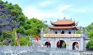 From Hanoi: Ninh Binh, Trang An, Bai Dinh, and Mua Cave Trip