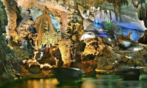 Phong Nha Cave and Paradise Cave Group Tour