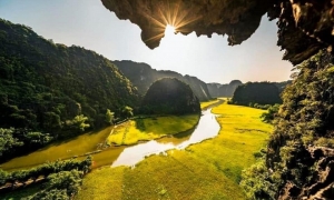 From Hanoi: Ninh Binh, Trang An, Bai Dinh, and Mua Cave Trip