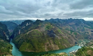 Ha Giang Loop 2 Days Motorbike Tour